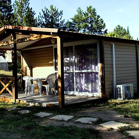 Camping Municipal La Sapinette Quillan Zewnętrze zdjęcie