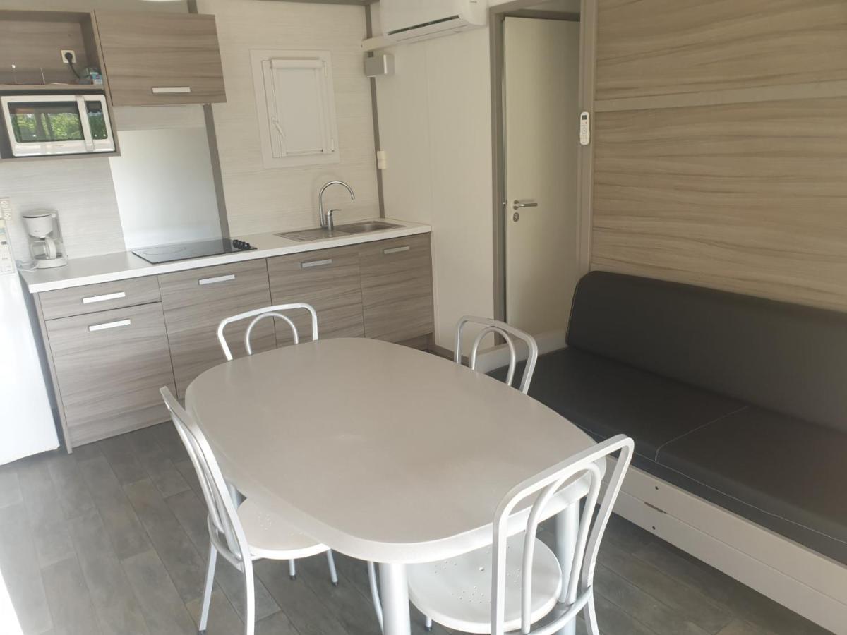 Camping Municipal La Sapinette Quillan Zewnętrze zdjęcie